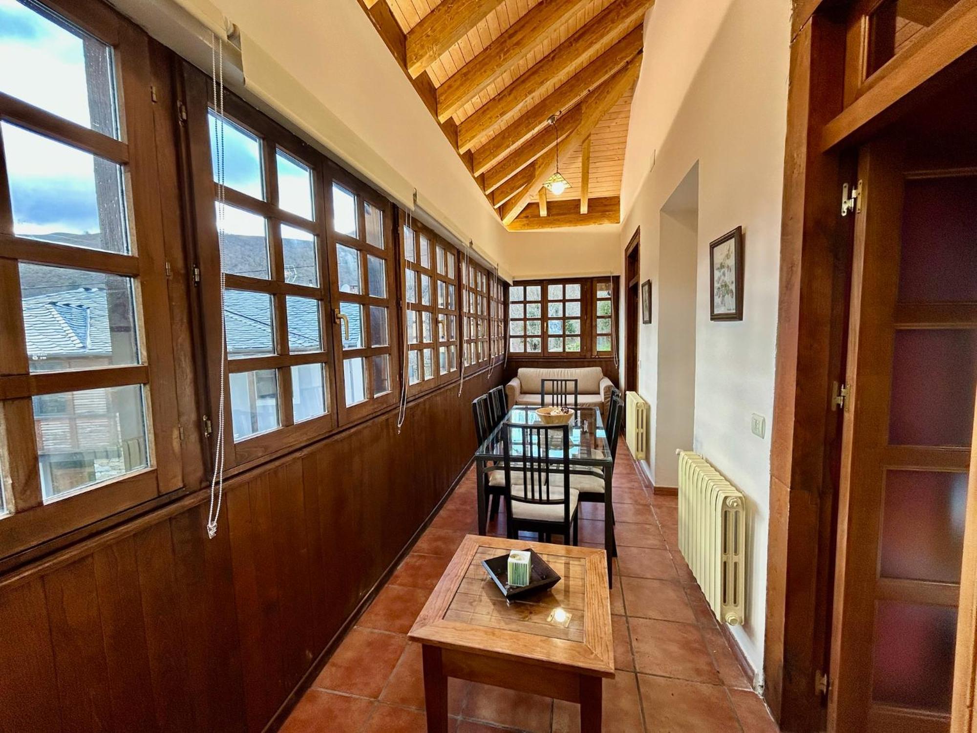 Oballo El Balcon De Muniellos المظهر الخارجي الصورة